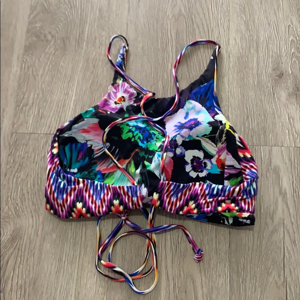 Reversible Swimsuit - Picture 3 of 6